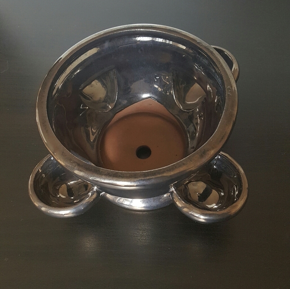 Strawberry or Herb Ceramic Planter Pot - Picture 4 of 7